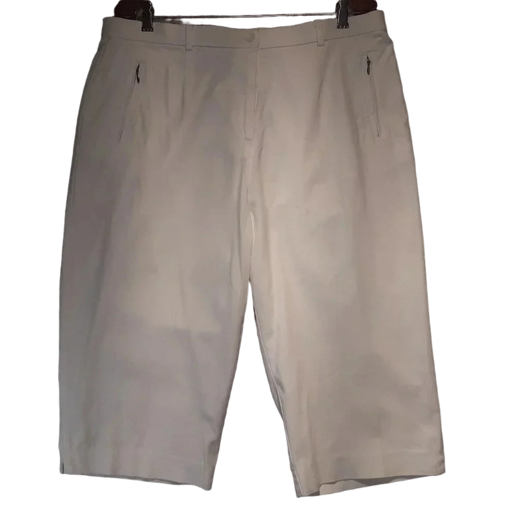 Women's Northern Reflections White Capris Size  16
